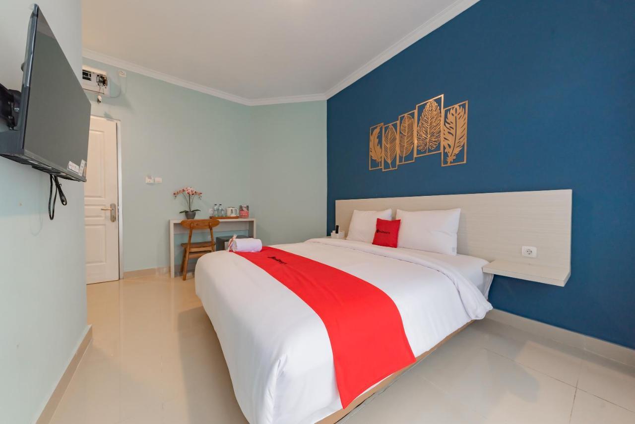 Reddoorz Near Surapati Core Hotel Bandung