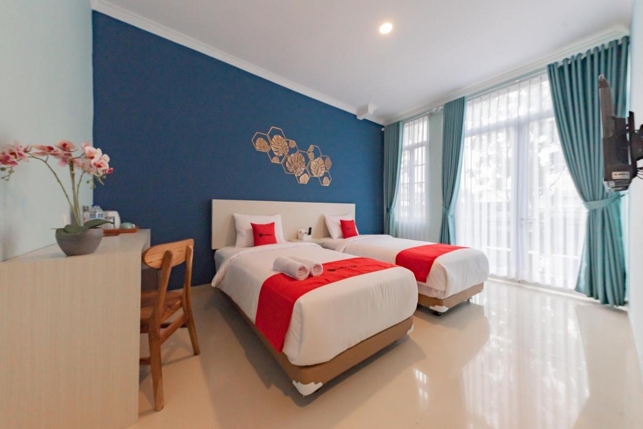 Reddoorz Near Surapati Core Bandung