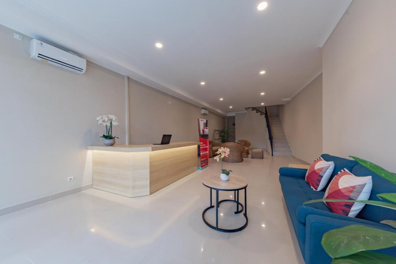 Reddoorz Near Surapati Core Hotel